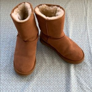 Ugg classic boots